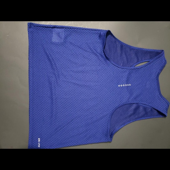 Nike Women’s Athletic Top| Size: S - Picture 2 of 2